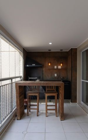 Apartamento à venda com 106m², 3 quartos e 2 vagas Apartamento à venda com 106m², 3 quartos e 2 vagasVaranda Sala