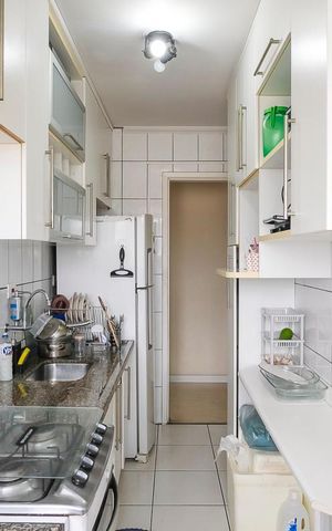Apartamento à venda com 59m², 2 quartos e 1 vagaCozinha