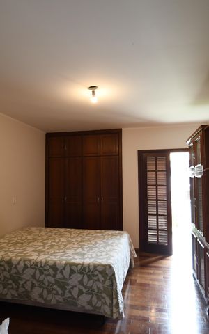 Casa para alugar com 288m², 5 quartos e 3 vagasSuíte 2