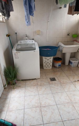 Casa para alugar com 288m², 5 quartos e 3 vagasÁrea de Serviço