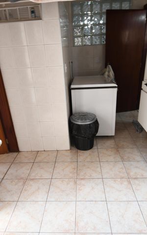 Casa para alugar com 288m², 5 quartos e 3 vagasÁrea de Serviço