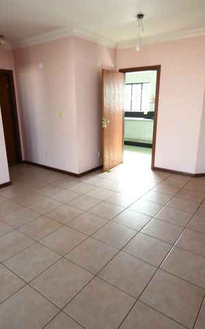 Casa à venda com 480m², 4 quartos e 5 vagasSala 3