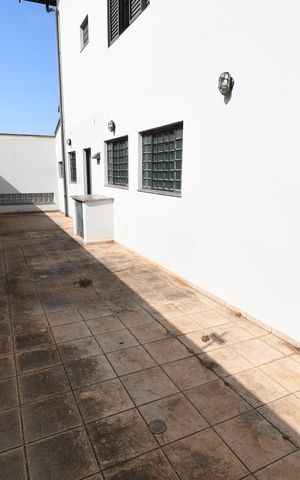 Casa à venda com 480m², 4 quartos e 5 vagasÁrea de Serviço