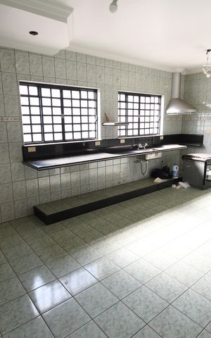 Casa à venda com 480m², 4 quartos e 5 vagasCozinha
