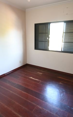 Casa à venda com 480m², 4 quartos e 5 vagasQuarto Suíte 3
