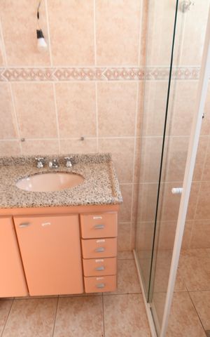 Casa à venda com 480m², 4 quartos e 5 vagasBanheiro 3