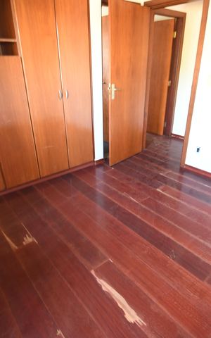 Casa à venda com 480m², 4 quartos e 5 vagasQuarto Suíte 3