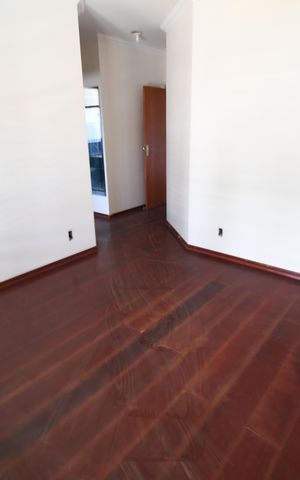 Casa à venda com 480m², 4 quartos e 5 vagasQuarto Suíte 4