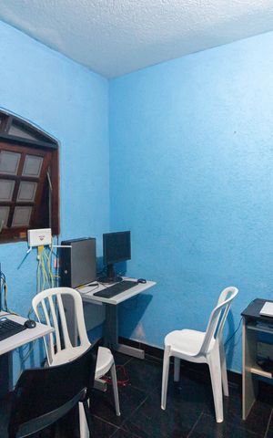 Casa para alugar com 165m², 3 quartos e 2 vagas Casa para alugar com 165m², 3 quartos e 2 vagasQuarto