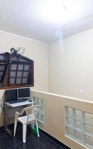 Casa para alugar com 165m², 3 quartos e 2 vagas Casa para alugar com 165m², 3 quartos e 2 vagasHall