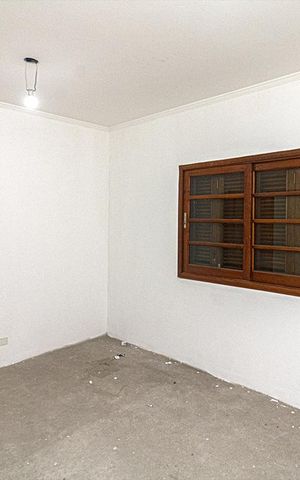 Casa à venda com 310m², 4 quartos e 2 vagas Casa à venda com 310m², 4 quartos e 2 vagasQuarto 1