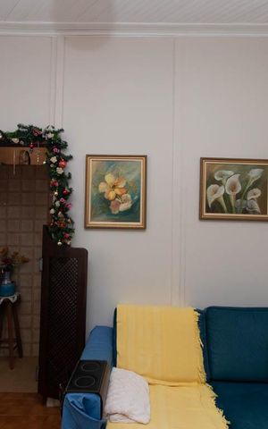 Casa à venda com 2070m², 3 quartos e 3 vagas Casa à venda com 2070m², 3 quartos e 3 vagasSala