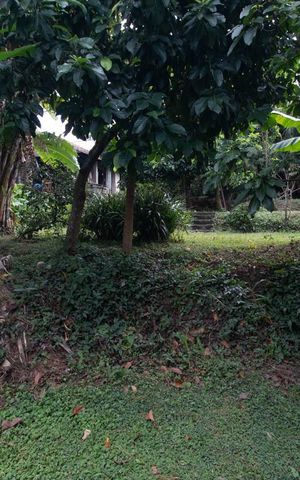 Casa à venda com 2070m², 3 quartos e 3 vagas Casa à venda com 2070m², 3 quartos e 3 vagasTerreno
