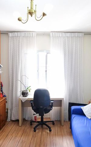Casa à venda com 216m², 2 quartos e 4 vagasSuíte 2