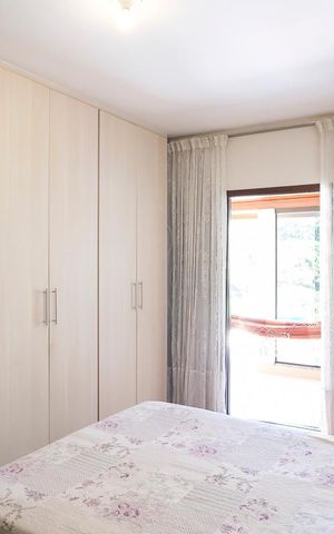 Casa à venda com 216m², 2 quartos e 4 vagasSuíte 1