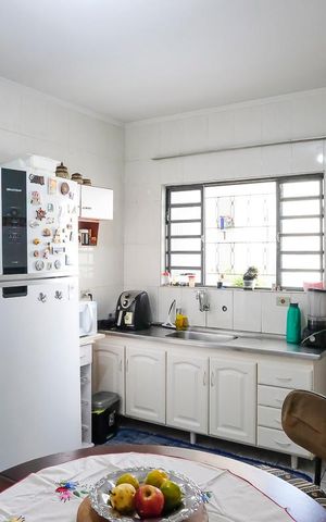 Casa à venda com 216m², 2 quartos e 4 vagasCozinha