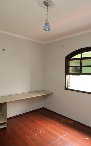Casa à venda com 192m², 3 quartos e 3 vagasQuarto