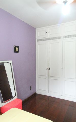 Casa à venda com 367m², 4 quartos e 1 vagaQuarto 1