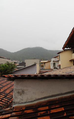 Casa à venda com 367m², 4 quartos e 1 vagaQuarto 3 - Vista dos fundos