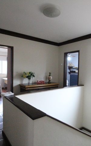 Casa à venda com 367m², 4 quartos e 1 vagaSegundo andar