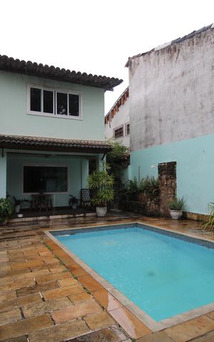 Casa à venda com 367m², 4 quartos e 1 vagaFrente da casa
