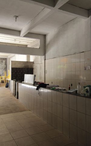 Casa à venda com 270m², 3 quartos e 6 vagasGaragem