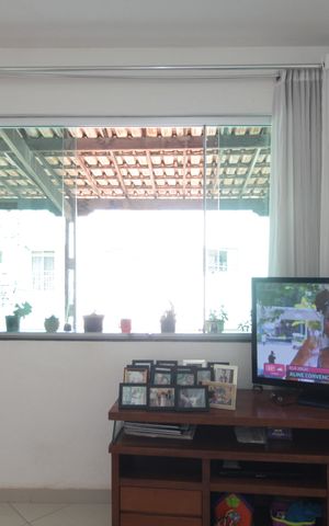 Casa à venda com 270m², 3 quartos e 6 vagasSala