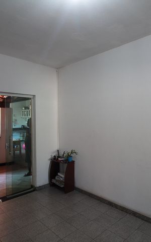 Casa à venda com 270m², 3 quartos e 6 vagasCopa