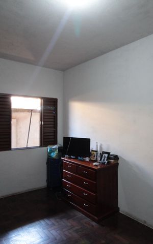Casa à venda com 270m², 3 quartos e 6 vagasSuite