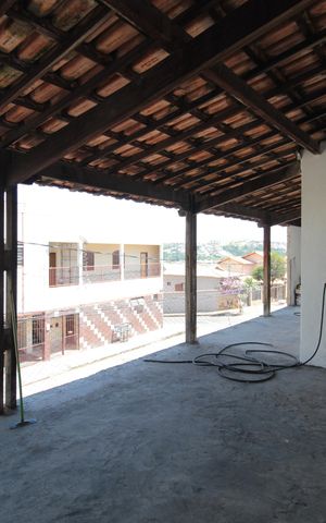 Casa à venda com 270m², 3 quartos e 6 vagasVaranda