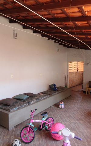 Casa à venda com 270m², 3 quartos e 6 vagasÁrea de Serviço