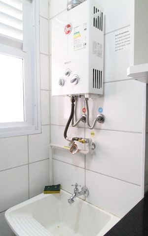Apartamento à venda com 45m², 2 quartos e 1 vagaÁrea de serviço