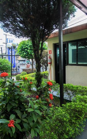 Apartamento à venda com 72m², 2 quartos e 1 vaga Apartamento à venda com 72m², 2 quartos e 1 vagaHall