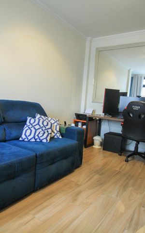 Apartamento à venda com 72m², 2 quartos e 1 vaga Apartamento à venda com 72m², 2 quartos e 1 vagaSala