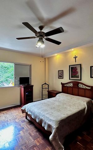 Apartamento à venda com 147m², 3 quartos e 2 vagas Apartamento à venda com 147m², 3 quartos e 2 vagasSuíte