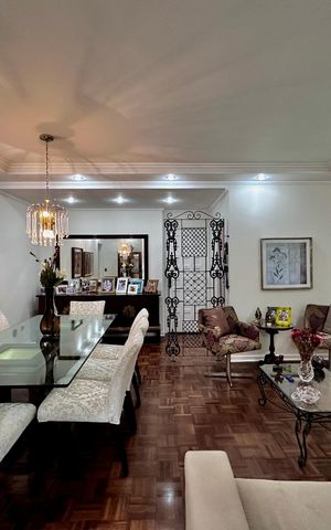 Apartamento à venda com 147m², 3 quartos e 2 vagas Apartamento à venda com 147m², 3 quartos e 2 vagasSala