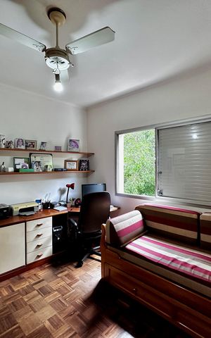 Apartamento à venda com 147m², 3 quartos e 2 vagas Apartamento à venda com 147m², 3 quartos e 2 vagasQuarto 1