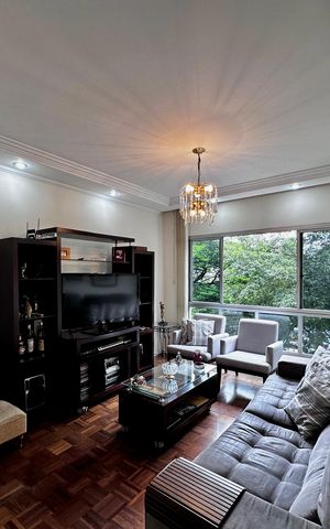 Apartamento à venda com 147m², 3 quartos e 2 vagas Apartamento à venda com 147m², 3 quartos e 2 vagasSala