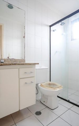 Apartamento à venda com 130m², 3 quartos e 3 vagasBanheiro da suíte 3