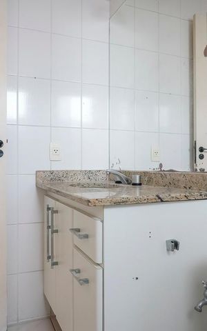 Apartamento à venda com 130m², 3 quartos e 3 vagasBanheiro da suíte 3