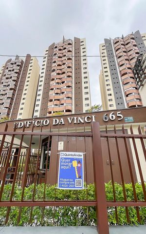 Apartamento à venda com 130m², 3 quartos e 3 vagasFachada + plaquinha