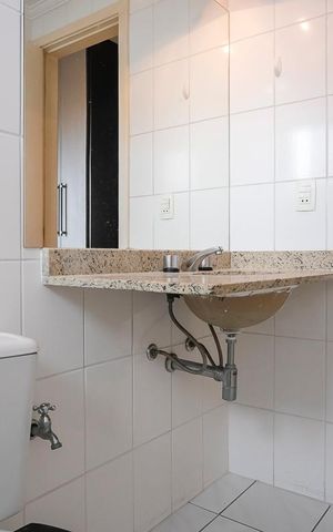 Apartamento à venda com 130m², 3 quartos e 3 vagasBanheiro da suíte 2