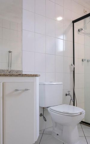 Apartamento à venda com 130m², 3 quartos e 3 vagasBanheiro da suíte 1