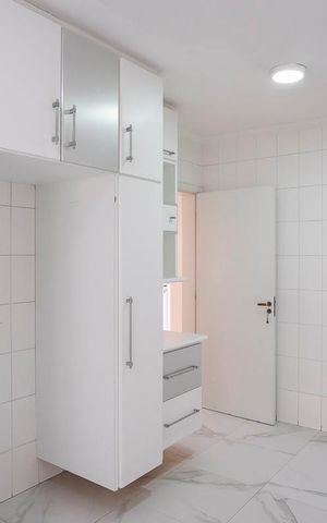 Apartamento à venda com 130m², 3 quartos e 3 vagasCozinha