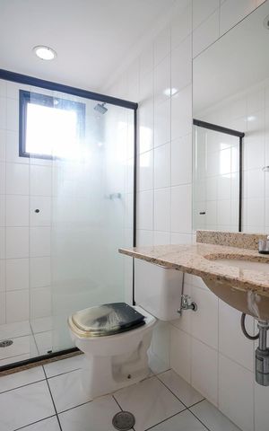 Apartamento à venda com 130m², 3 quartos e 3 vagasBanheiro da suíte 2