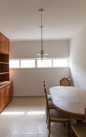 Casa de condomínio para alugar com 250m², 3 quartos e 4 vagas Casa de condomínio para alugar com 250m², 3 quartos e 4 vagasSala de Jantar