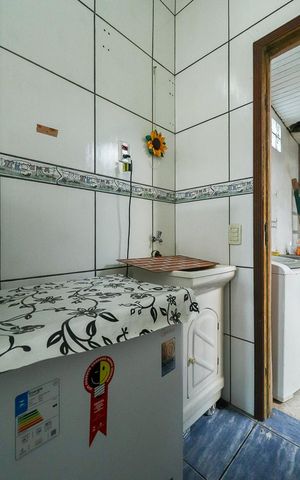Casa à venda com 185m², 3 quartos e 2 vagasCozinha