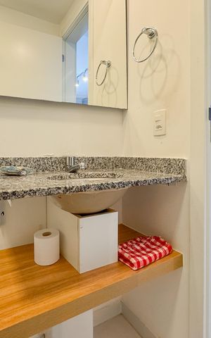 Studio à venda com 26m², 1 quarto e sem vaga Studio à venda com 26m², 1 quarto e sem vagaBanheiro