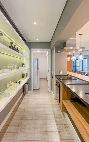 Studio à venda com 26m², 1 quarto e sem vaga Studio à venda com 26m², 1 quarto e sem vagaÁrea comum - Salão de festas