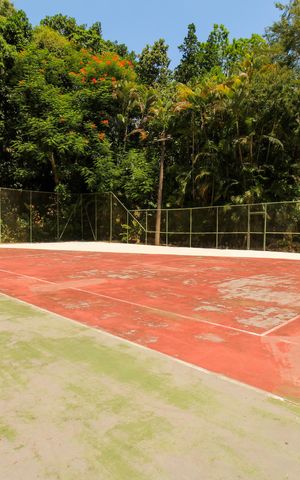 Casa de condomínio à venda com 1036m², 4 quartos e 3 vagas Casa de condomínio à venda com 1036m², 4 quartos e 3 vagasQuadra Esportiva - Condomínio